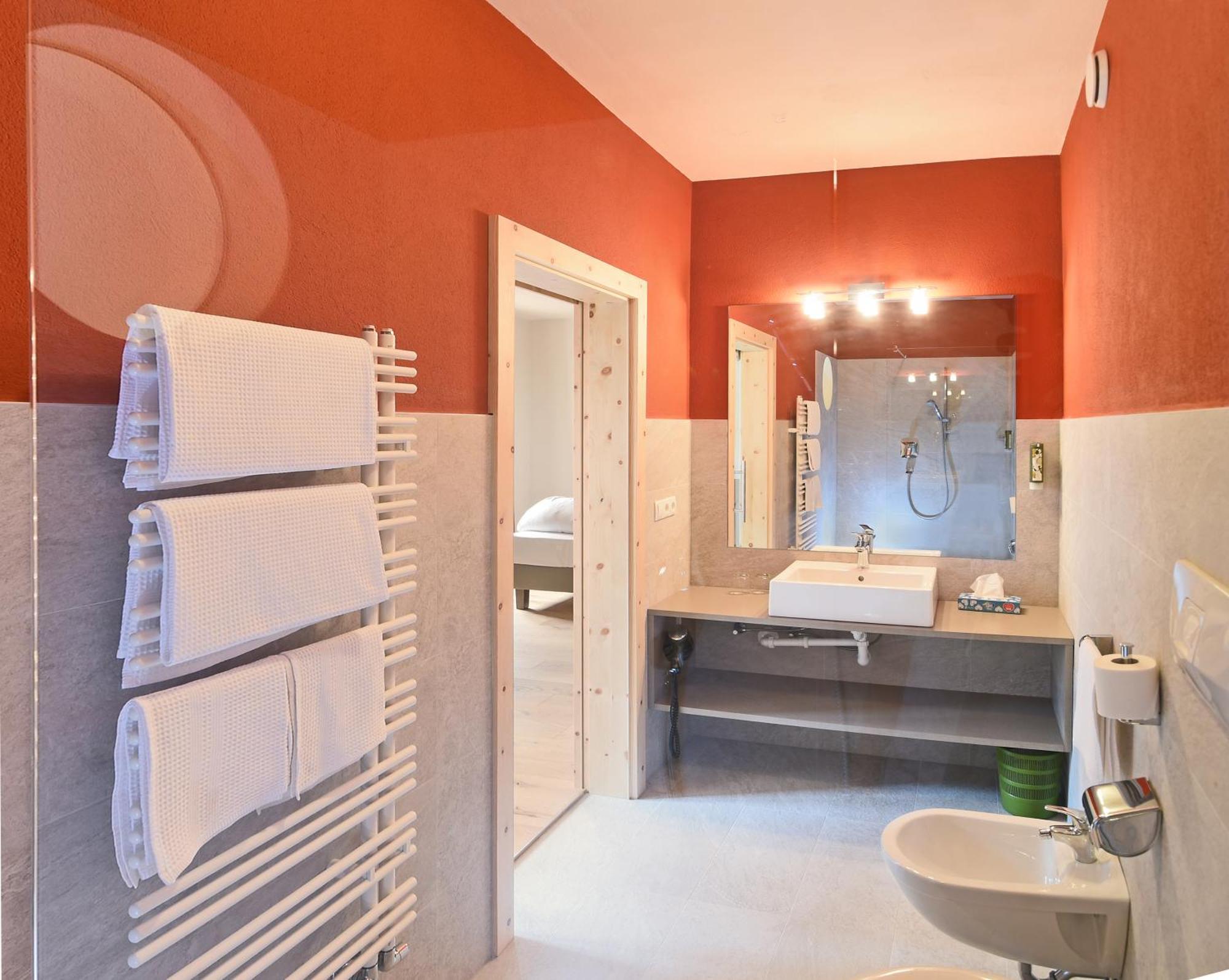 Hotel Gassenwirt เคียเนส ภายนอก รูปภาพ